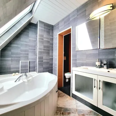 Sea Star Studio-to The Sea Garden Μπουργκάς