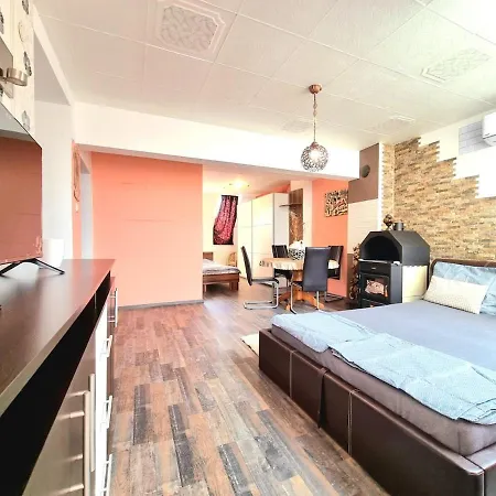 Sea Star Studio-to The Sea Garden * Burgas City